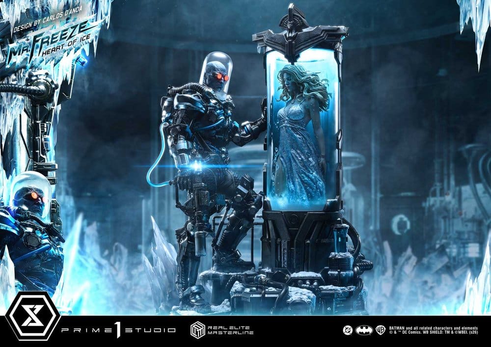 DC Comics Real Elite Masterline Series Statue 1/3 Batman (Comics) Mr. Freeze Heart of Ice (Design by Carlos D'Anda) 82 cm