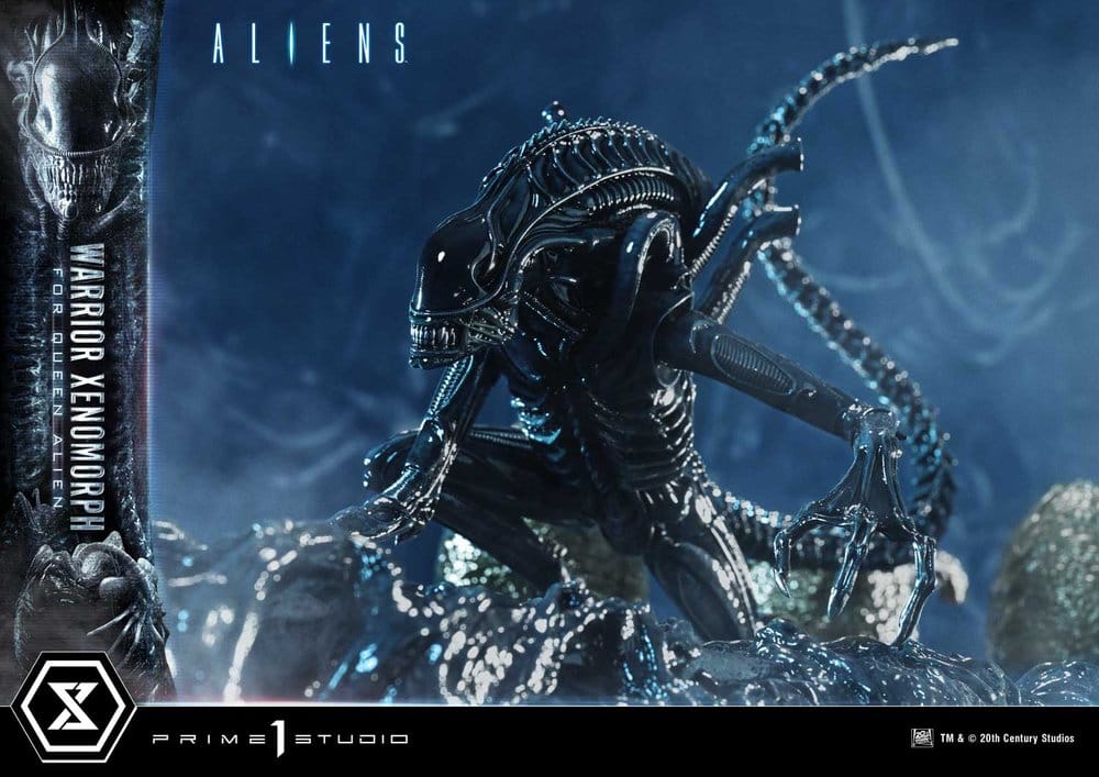 Aliens (Film) Ultimate Diorama Masterline figur Warrior Xenomorph for Queen Alien 23 cm
