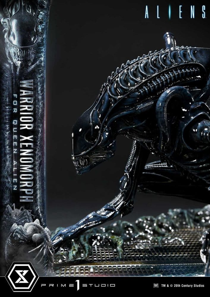 Aliens (Film) Ultimate Diorama Masterline figur Warrior Xenomorph for Queen Alien 23 cm