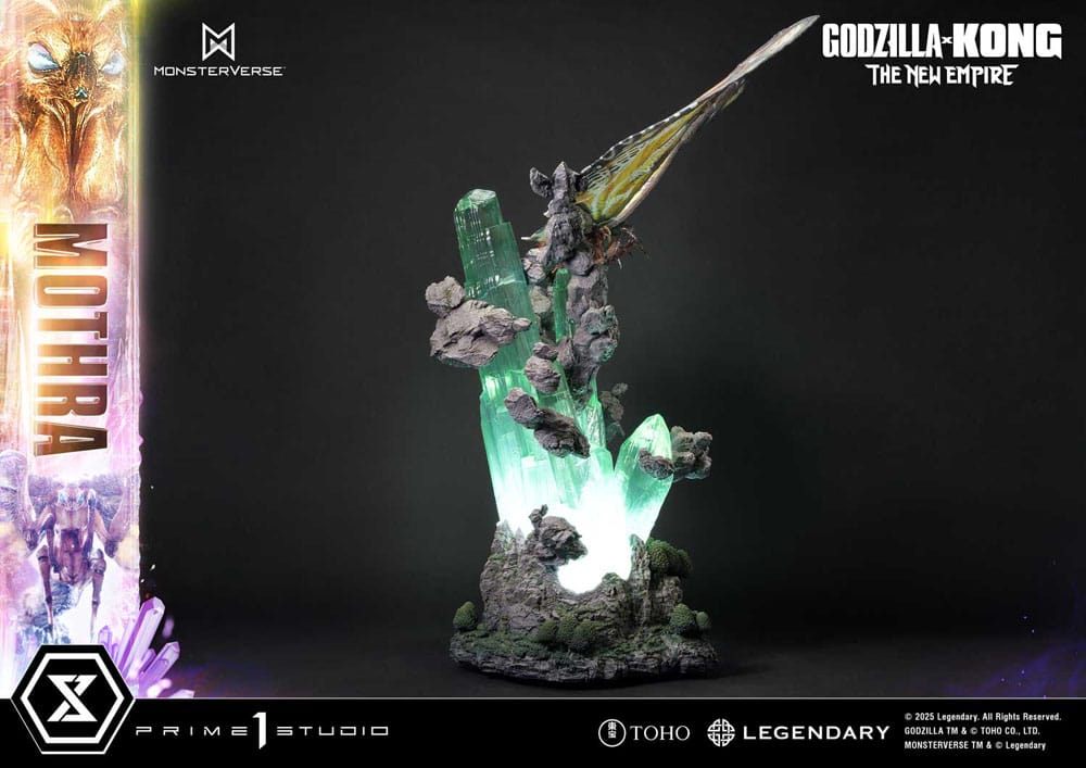 Godzilla x Kong: The New Empire Ultimate Diorama Masterline Series Statue Mothra Bonus Version 113 cm