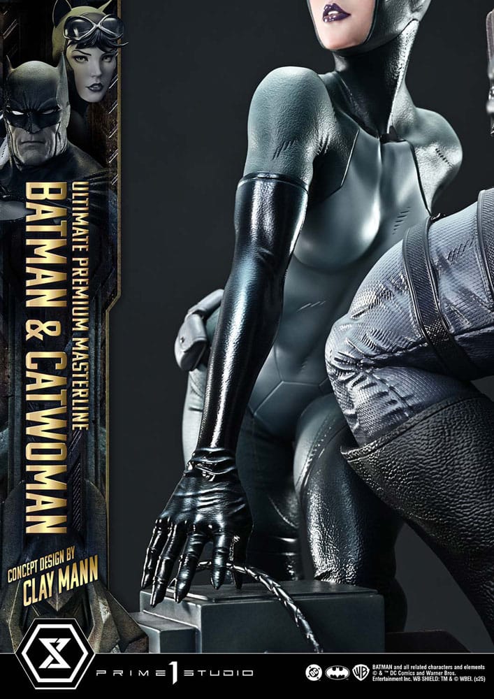 DC Comics Ultimate Premium Masterline Series Statue 1/4 Batman & Catwoman (Concept Design by Clay Mann) 56 cm