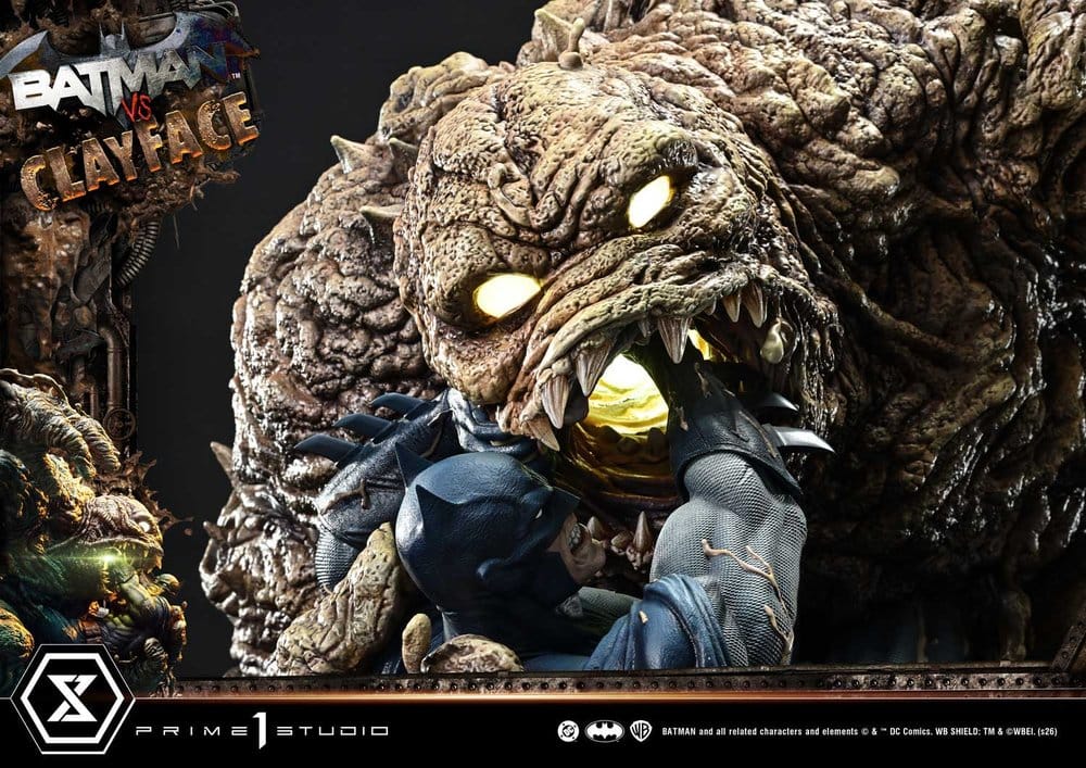 DC Comics Ultimate Premium Masterline Series Statue 1/4 Batman VS Clayface 83 cm