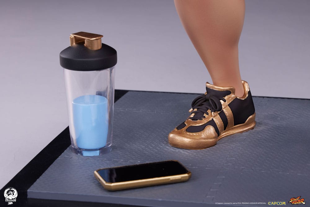 Street Fighter Premier Series Figur 1/4 Chun-Li Powerlifting (Battle Edition) 37 cm Premium Collectibles Studio