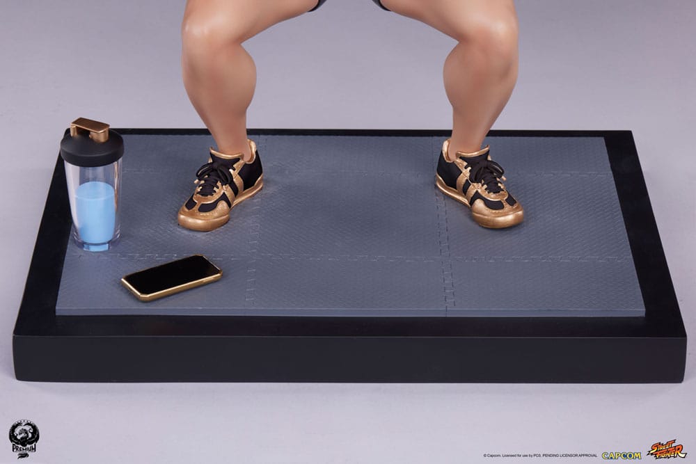 Street Fighter Premier Series Figur 1/4 Chun-Li Powerlifting (Battle Edition) 37 cm Premium Collectibles Studio