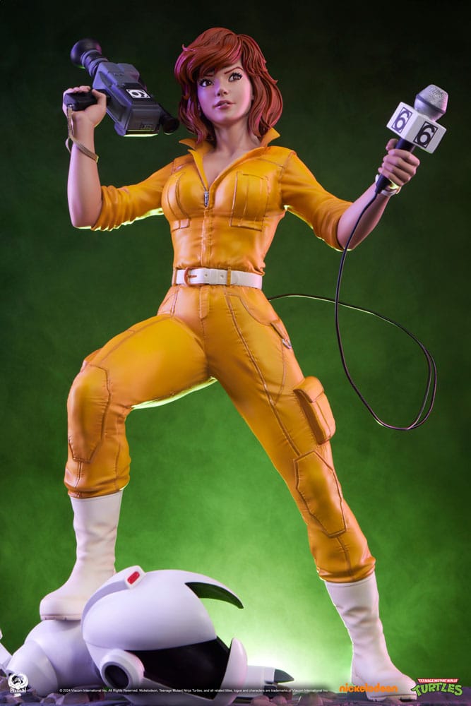 Teenage Mutant Ninja Turtles Premier Series Figur 1/4 April O'Neil 46 cm Premium Collectibles Studio