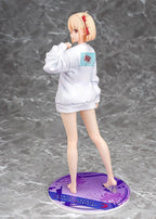 Lycoris Recoil PVC Figur 1/7 Chisato Nishikigi: Oversized Sweatshirt Ver. 25 cm Phat!