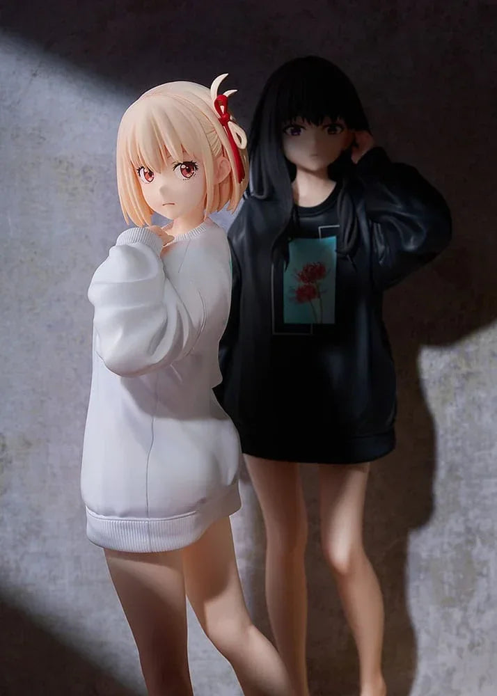 Lycoris Recoil PVC Figur 1/7 Chisato Nishikigi: Oversized Sweatshirt Ver. 25 cm Phat!