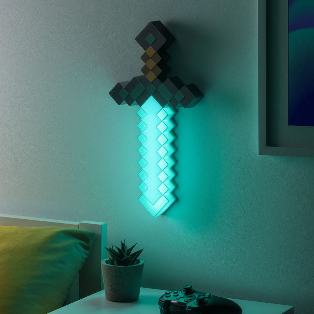 Minecraft Diamond Sword Light 40 cm Paladone Products