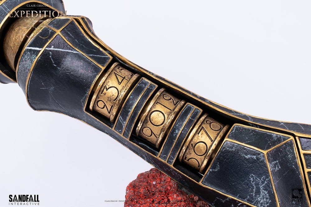 Clair Obscur: Expedition 33 Replica 1/1 Skala Arm av Gustave 48 cm