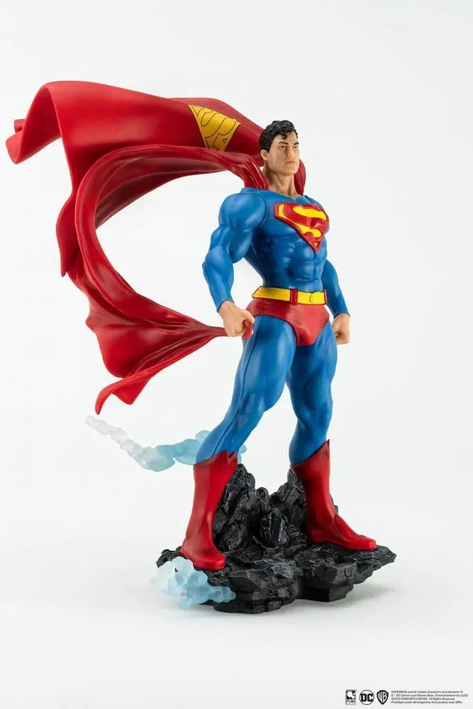 Superman PX PVC Staty 1/8 Classic Version 30 cm Pure Arts