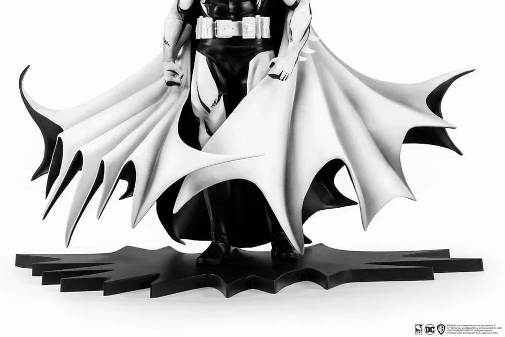 Batman PX PVC Statue 1/8 SDCC 2024 - Batman Black & White Version 27 cm Pure Arts