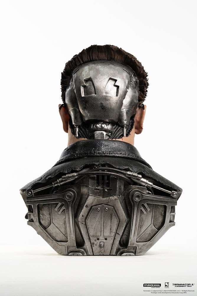 Terminator 2 Prop 1/1 T-800 Model 101 Battle Damaged Art Mask 47 cm