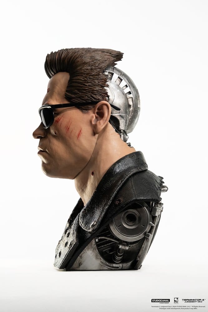 Terminator 2 Prop 1/1 T-800 Model 101 Battle Damaged Art Mask 47 cm