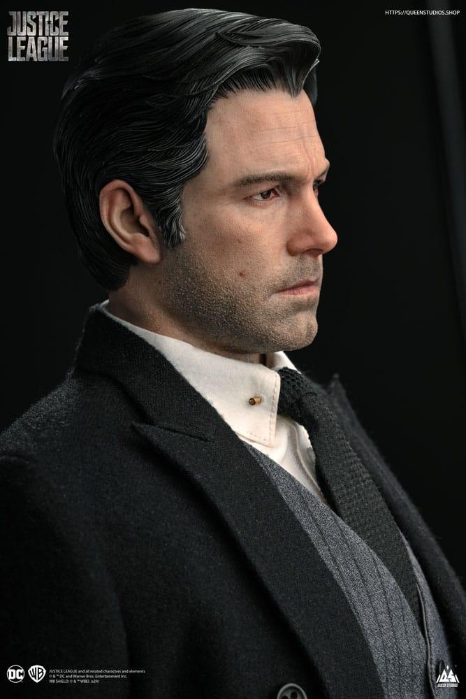Justice League Figur 1/4 Bruce Wayne (Ben Affleck) 51 cm Queen Studios