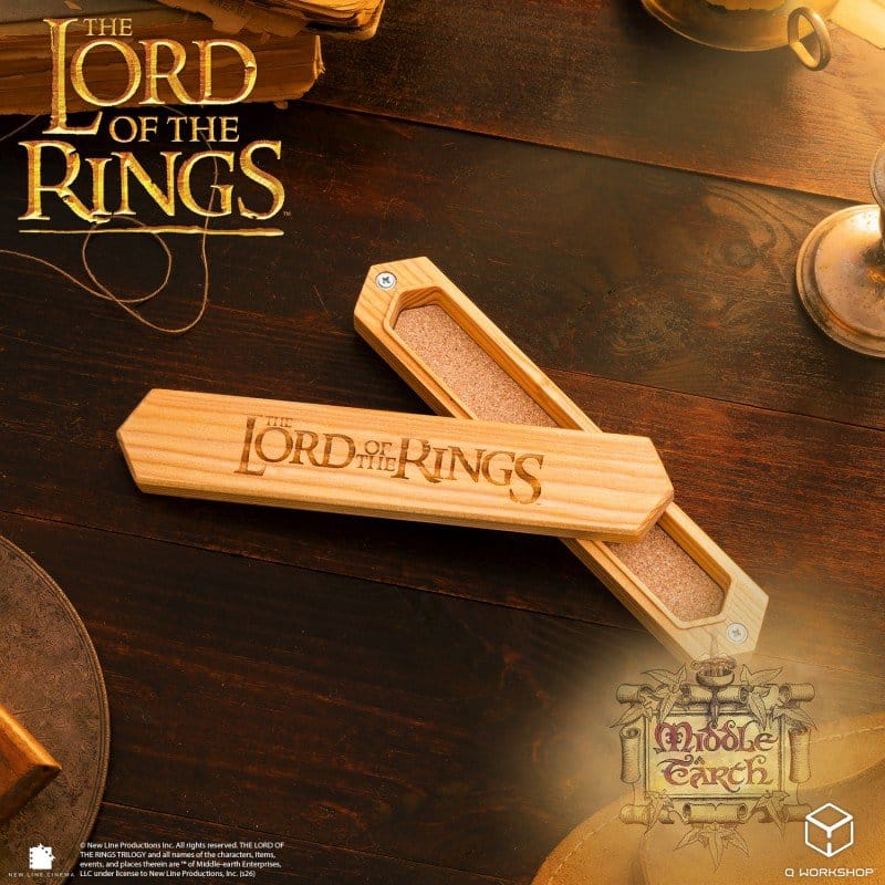 The Lord of the Rings Wooden Dice Box Larch
