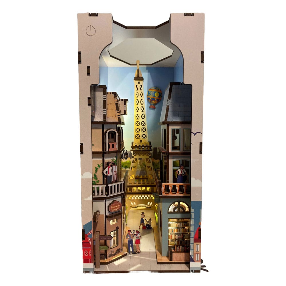 Paris Tiny Adventures Bokhylla Mini Diorama 23 cm Revell