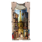Paris Tiny Adventures Bokhylla Mini Diorama 23 cm Revell