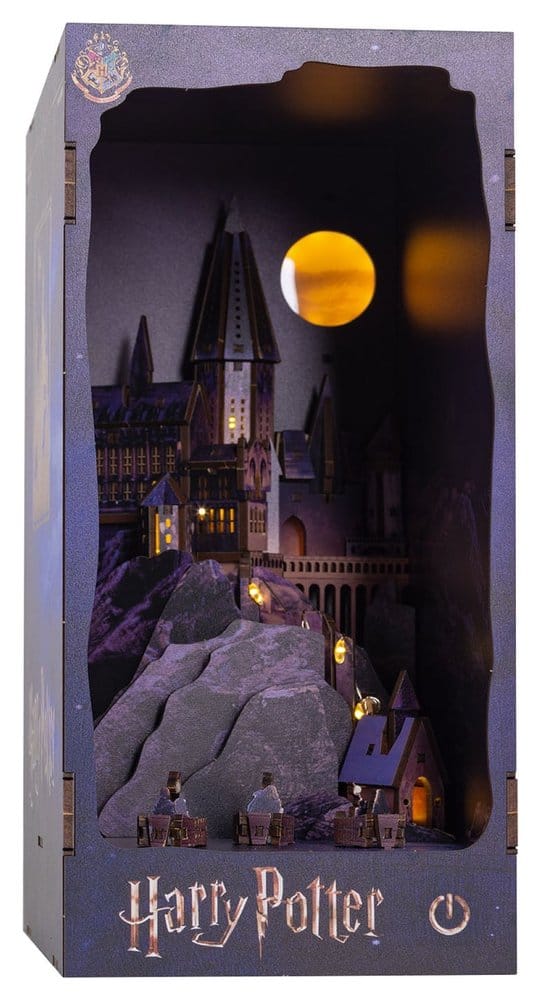 Harry Potter Miniatyräventyr Bokhylla MiniDiorama Hogwarts Slott 18 cm