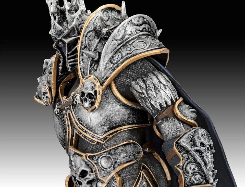 World of Warcraft Modellkit Gåvoset 1/16 Lich King 13 cm Revell