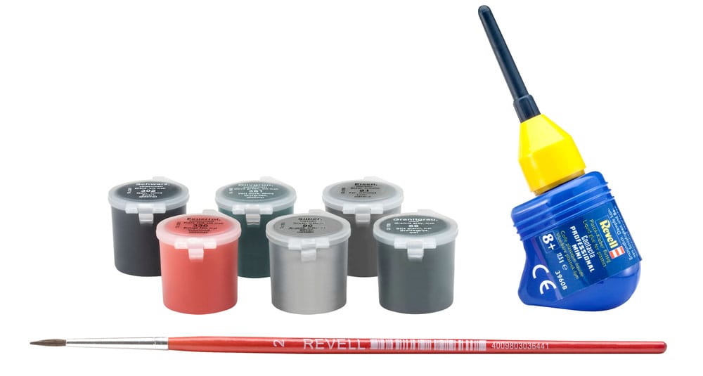 James Bond Eurocopter Tiger Model Kit 1/72 Gift Set Revell