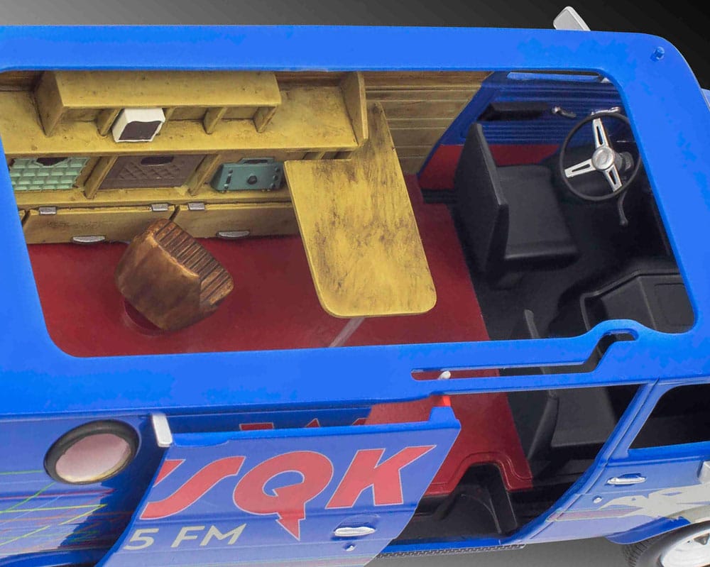 Stranger Things Modellkit 1/25 Squawk Van 21 cm Revell