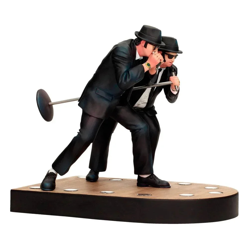 Blues Brothers Staty Jake & Elwood På Scen 17 cm SD Toys