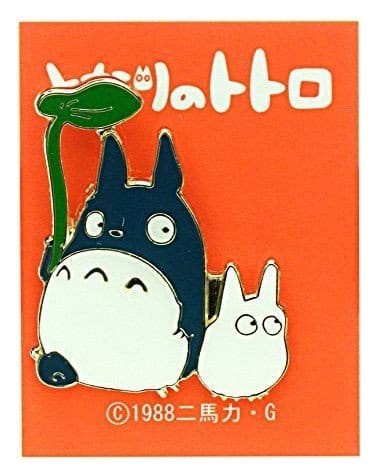 My Neighbor Totoro Pin Small and Middle Totoro with leaf