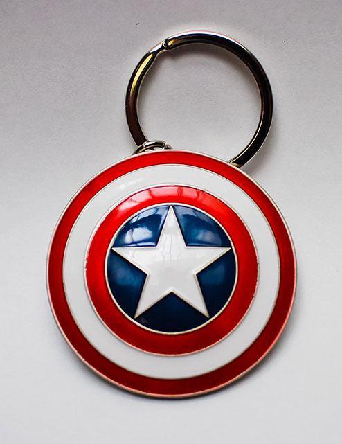 Marvel Comics Metal Nyckelring Captain America Shield Semic