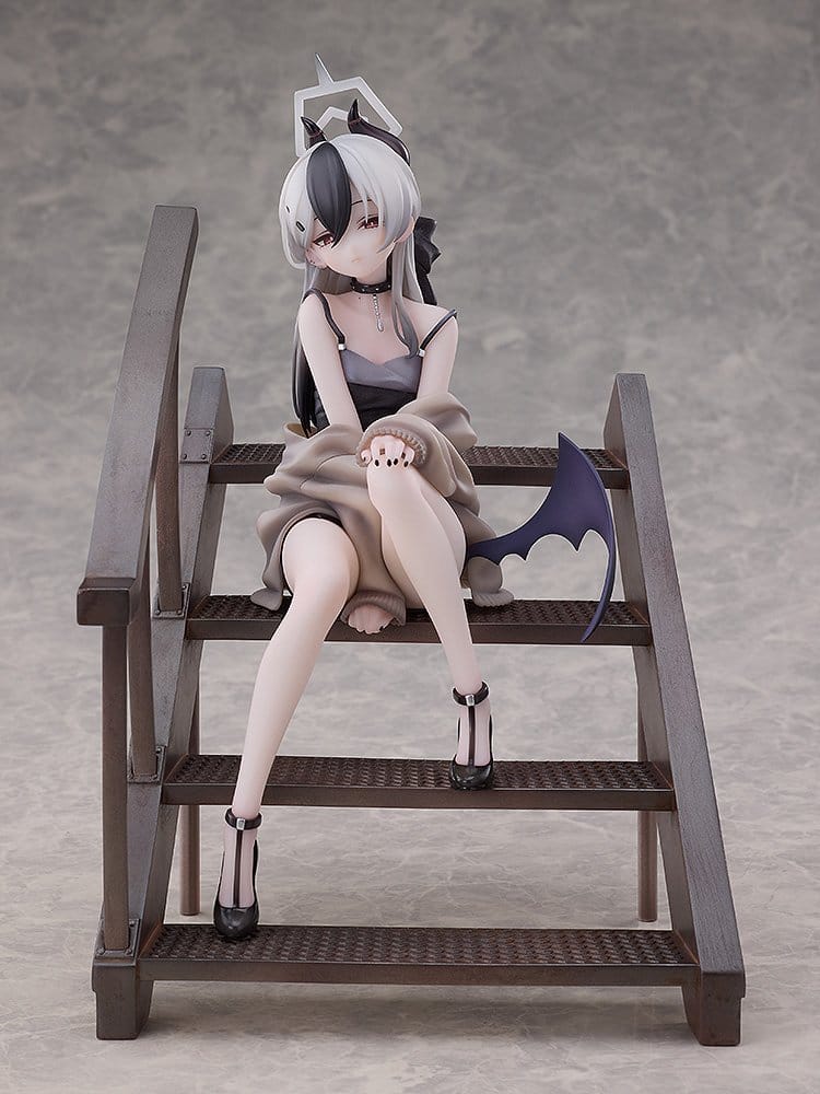 Blue Archive PVC-Figur 1/7 Kayoko (Klänning): Memorial Lobby Version 22 cm