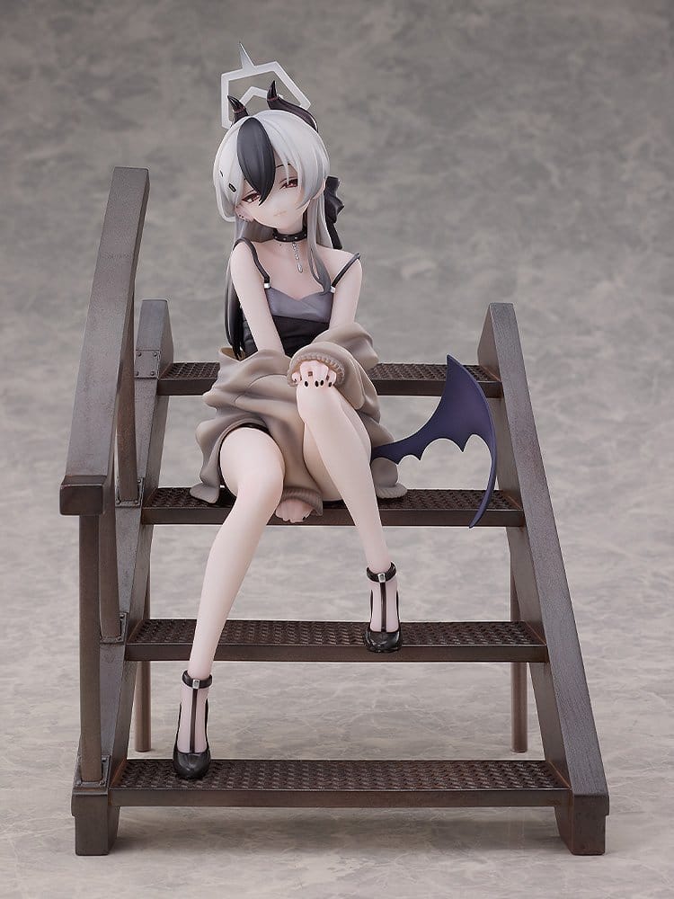 Blue Archive PVC-Figur 1/7 Kayoko (Klänning): Memorial Lobby Version 22 cm