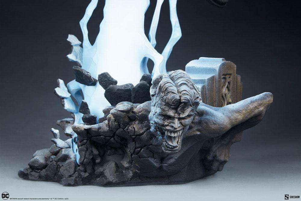 DC Comics Premium Format Statue Batman: The Dark Knight Returns 80 cm