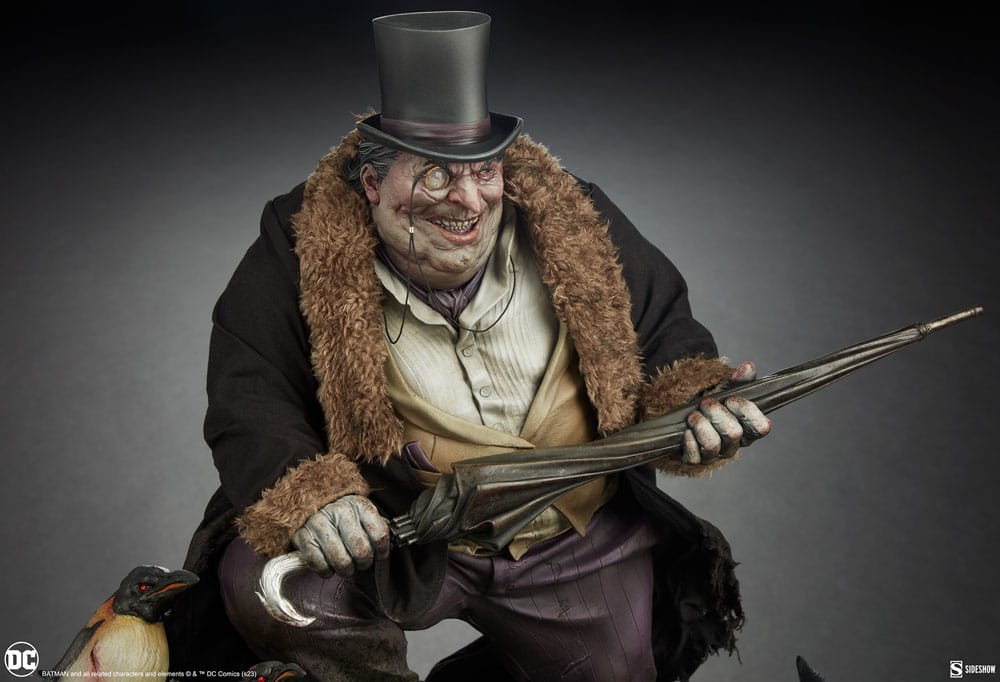 DC Comics Premium Format Statue The Penguin 51 cm