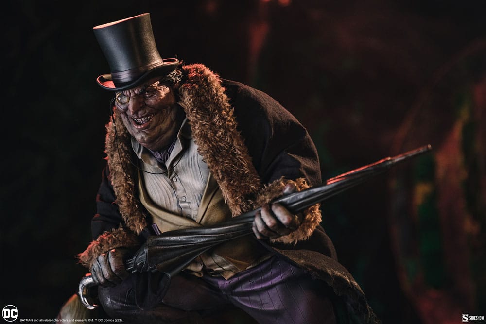 DC Comics Premium Format Statue The Penguin 51 cm