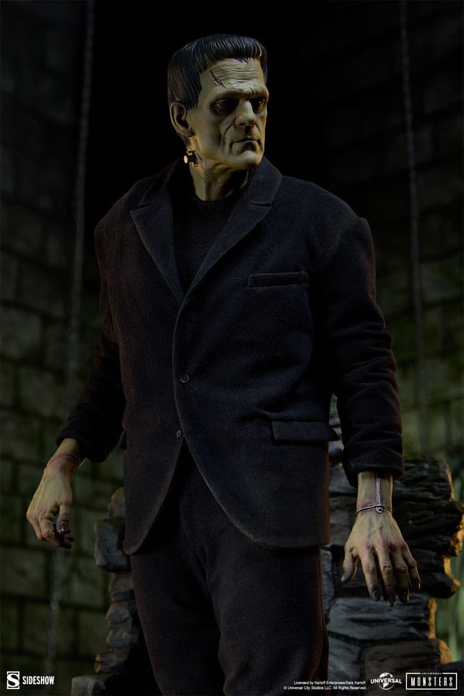 Frankenstein Premium Format Mixed Media Figur Frankenstein (Tygkostym) 57 cm Sideshow Collectibles