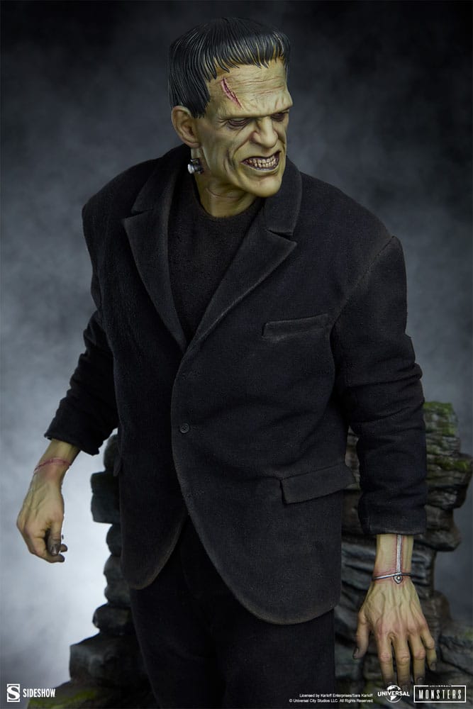 Frankenstein Premium Format Mixed Media Figur Frankenstein (Tygkostym) 57 cm Sideshow Collectibles