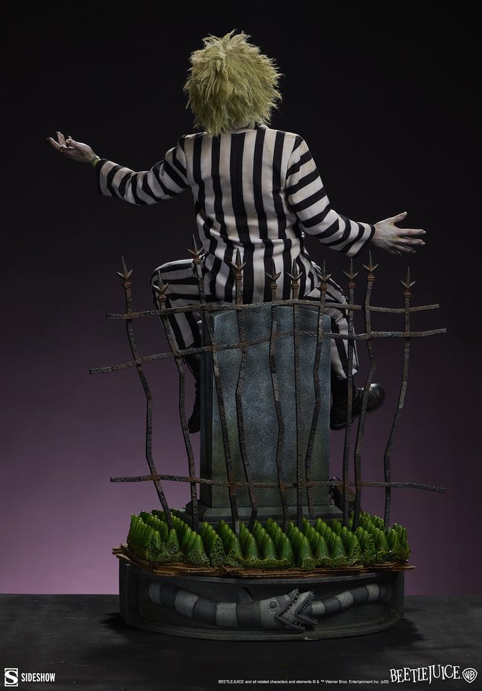 Beetlejuice Premium Format Blandad Media Figur Beetlejuice 54 cm