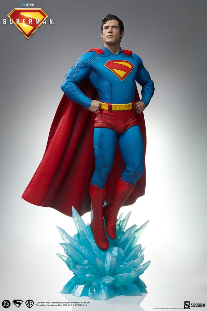 Superman (2025) Premium Format-figurer Bundle: Superman 61 cm och Krypto 23 cm