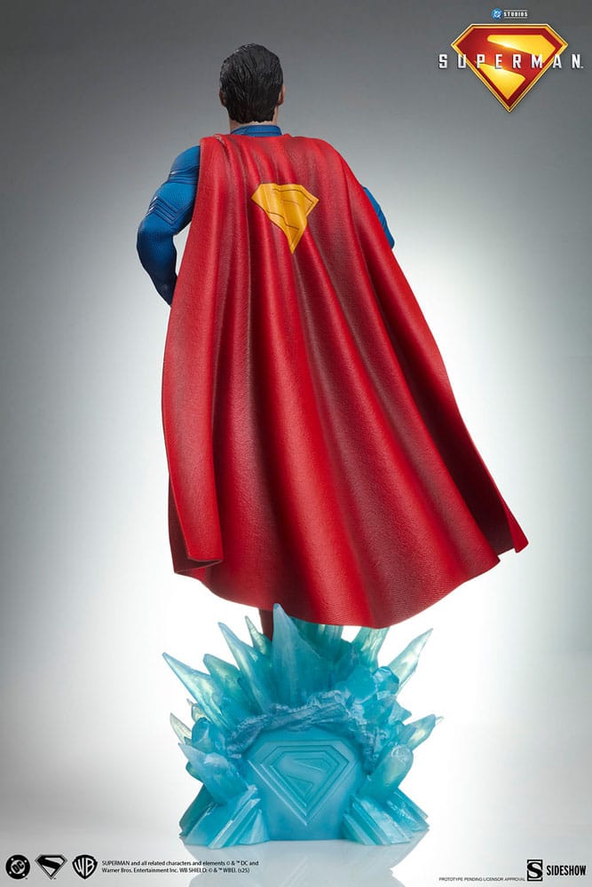 Superman (2025) Premium Format-figurer Bundle: Superman 61 cm och Krypto 23 cm