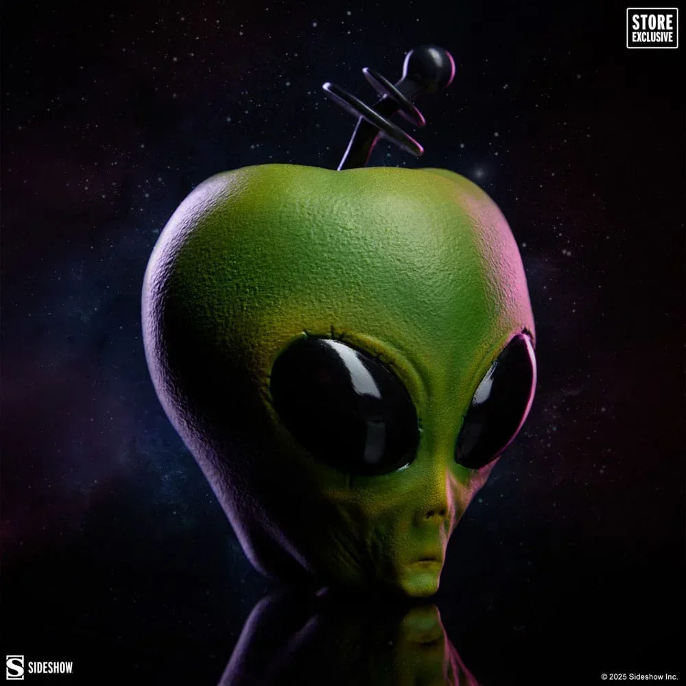 Sideshow Originals Alien Apple Replica (Grön Variant) 11 cm Sideshow Collectibles