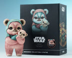 Star Wars Designer Statue Ewok av Mab Graves - Pink Variant 18 cm Sideshow Collectibles
