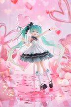 Hatsune Miku AMP+ PVC Figur - Hatsune Miku Birthday 2025 Party Ver. 21 cm Taito Prize