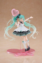 Hatsune Miku AMP+ PVC Figur - Hatsune Miku Birthday 2025 Party Ver. 21 cm Taito Prize