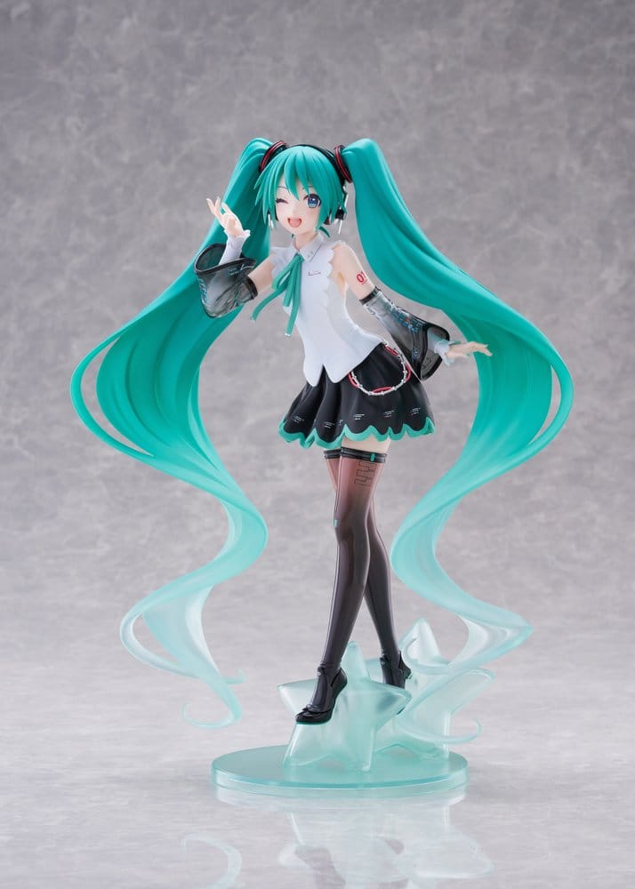 Hatsune Miku T-Most PVC-figur NT-version, cirka 29 cm hög