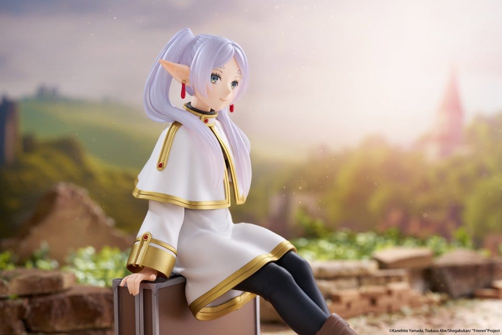 Frieren: Beyond Journey's End PVC-figur Skrivbordsdekoration Söt Frieren (Trunk Case-version) Omtryck 13 cm