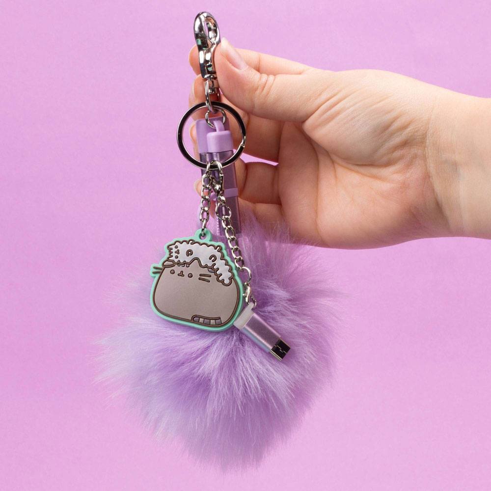 Pusheen USB Laddkabel 3-i-1 med Nyckelring Pom Pom Thumbs Up