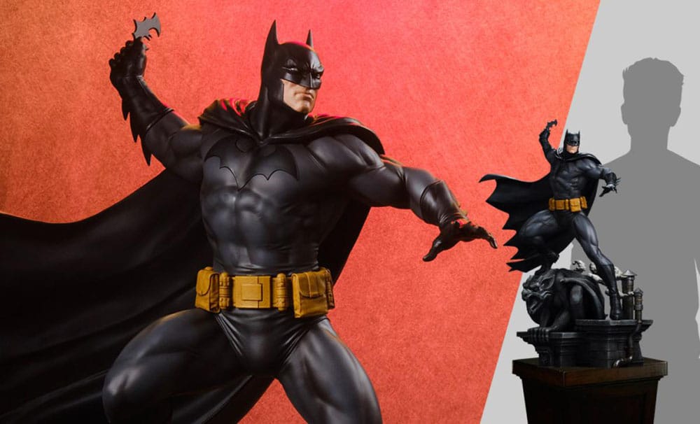DC Comics Maquette 1/4 Batman (Svart och Grå Edition) 66 cm