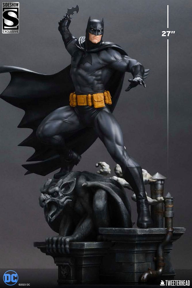 DC Comics Maquette 1/4 Batman (Svart och Grå Edition) 66 cm