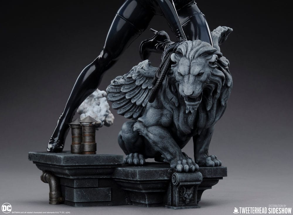DC Comics Maquette 1/6 Catwoman 35 cm – Detaljerad samlarfigur i polyresin