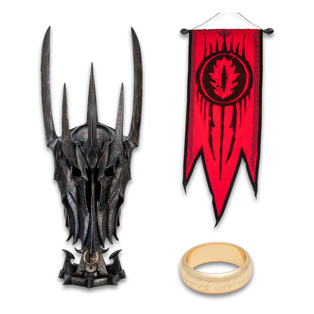 Lord of the Rings Museum Collection Replica 1/1 War Helm of Sauron 76 cm United Cutlery