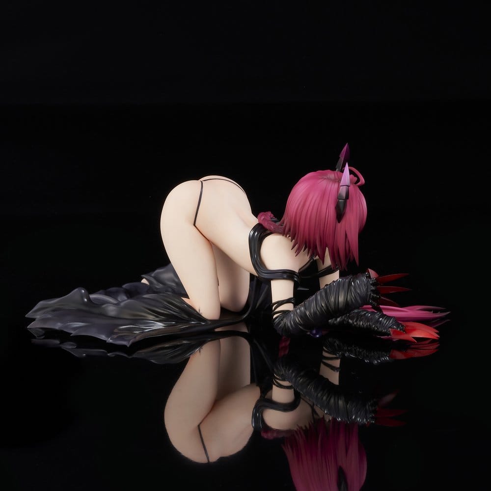 To Love-Ru Darkness PVC Figure 1/6 Mea Kurosaki Darkness Ver. (Renewed Package) 11 cm
